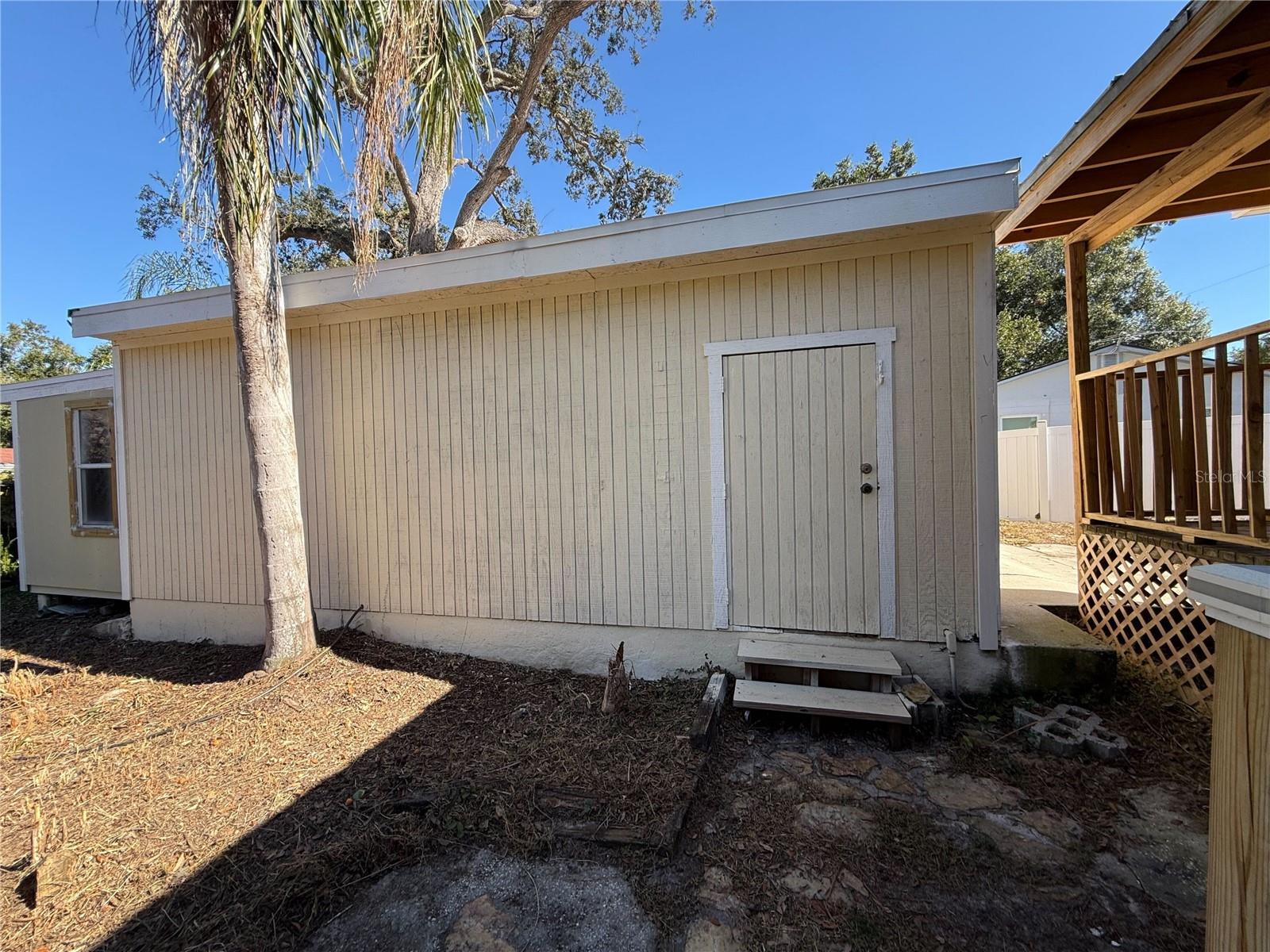 1810 E POINSETTIA AVE, TAMPA, FL, 33612