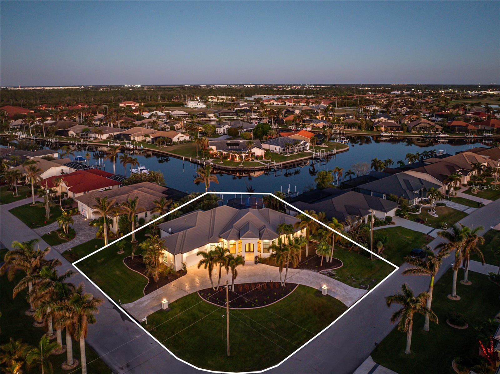 435 LA SILA CT, PUNTA GORDA, FL, 33950