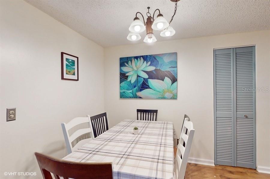 131 S SHERIDAN AVE, DELAND, FL, 32720