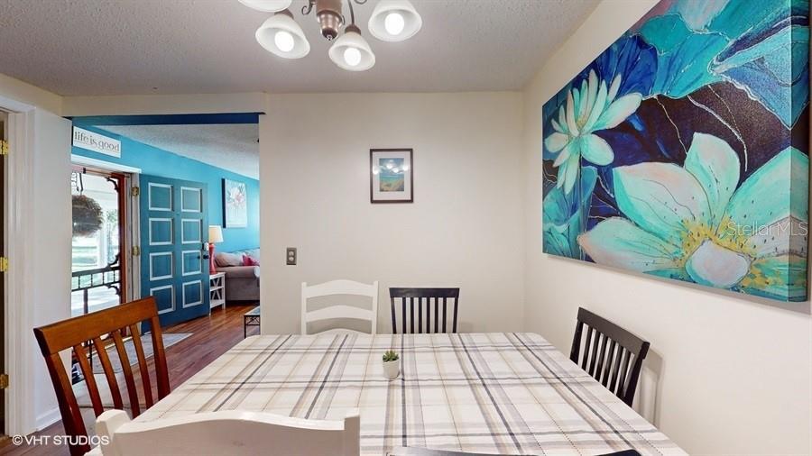 131 S SHERIDAN AVE, DELAND, FL, 32720