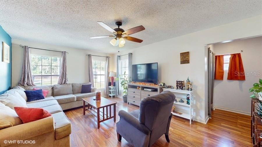 131 S SHERIDAN AVE, DELAND, FL, 32720