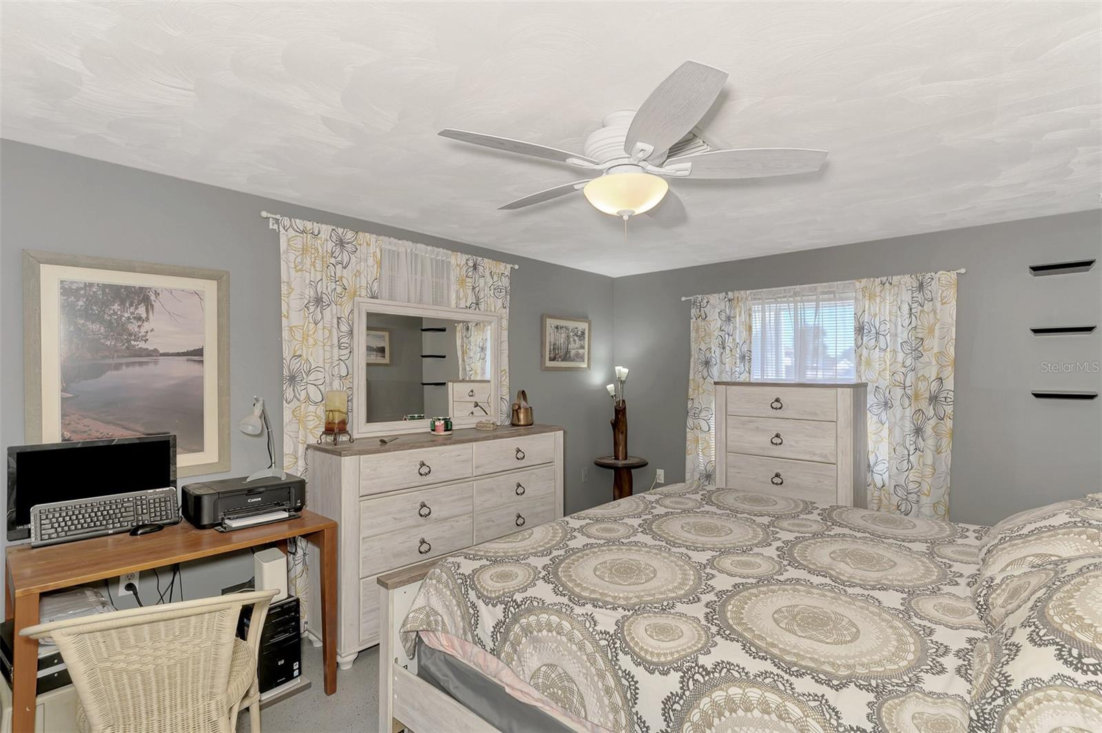 824 E 6TH ST, ENGLEWOOD, FL, 34223