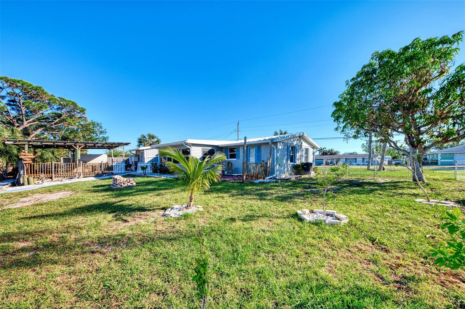 824 E 6TH ST, ENGLEWOOD, FL, 34223