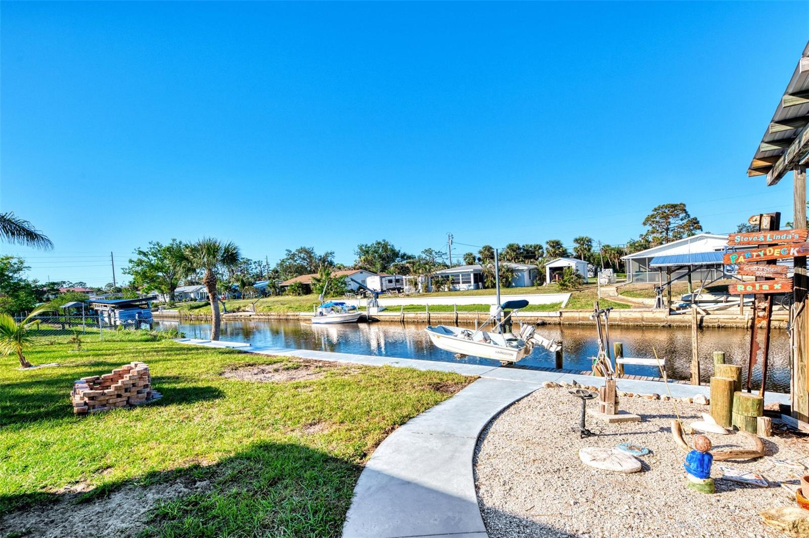 824 E 6TH ST, ENGLEWOOD, FL, 34223