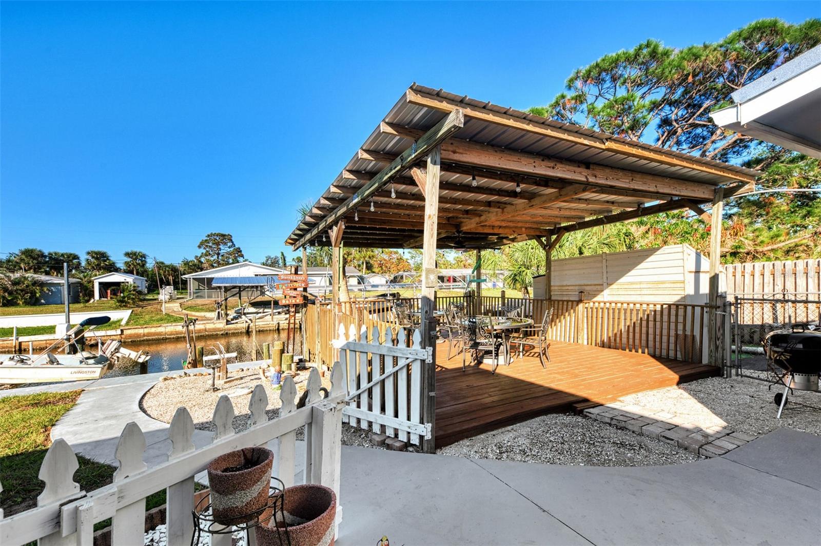 824 E 6TH ST, ENGLEWOOD, FL, 34223