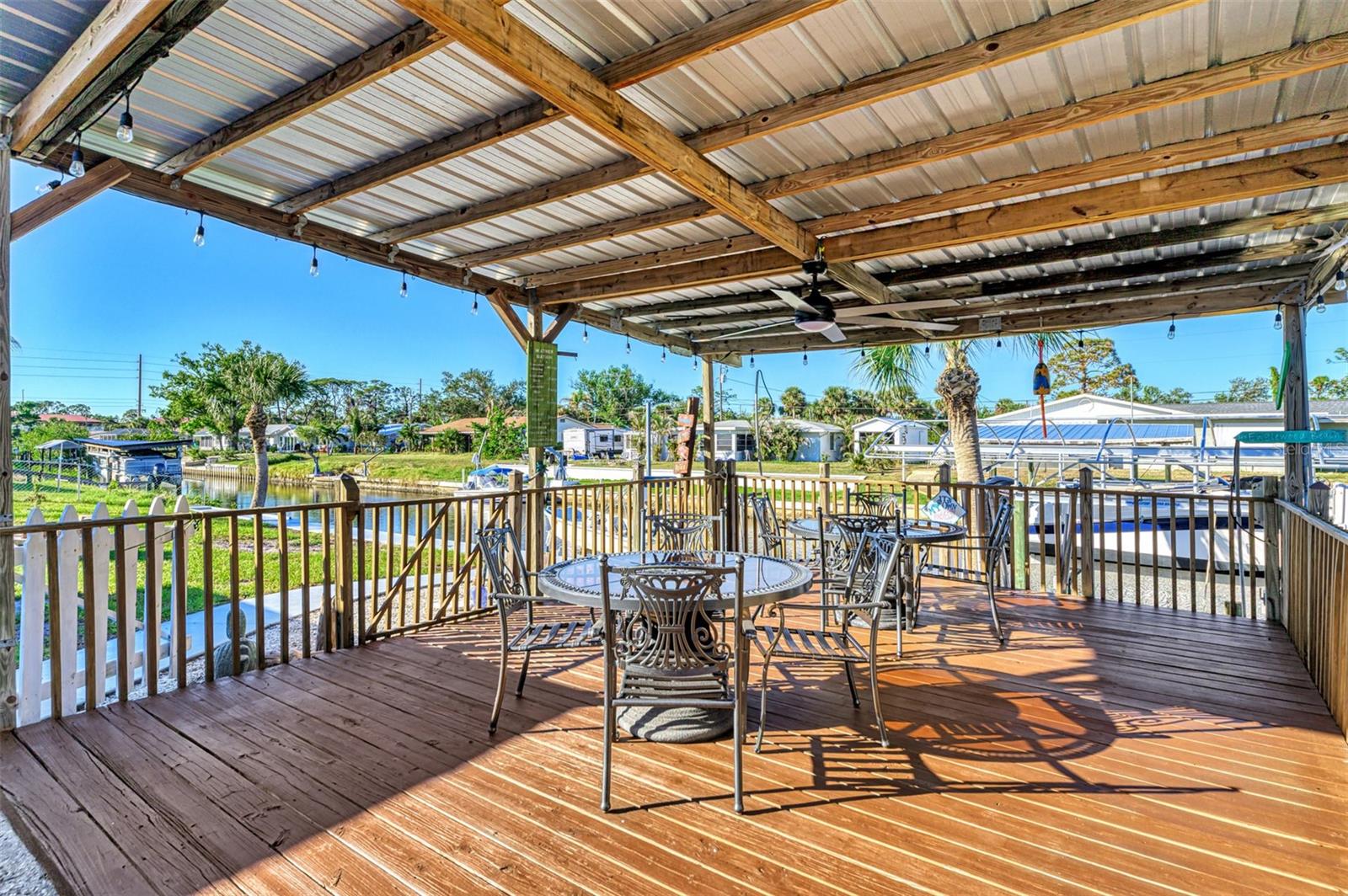 824 E 6TH ST, ENGLEWOOD, FL, 34223