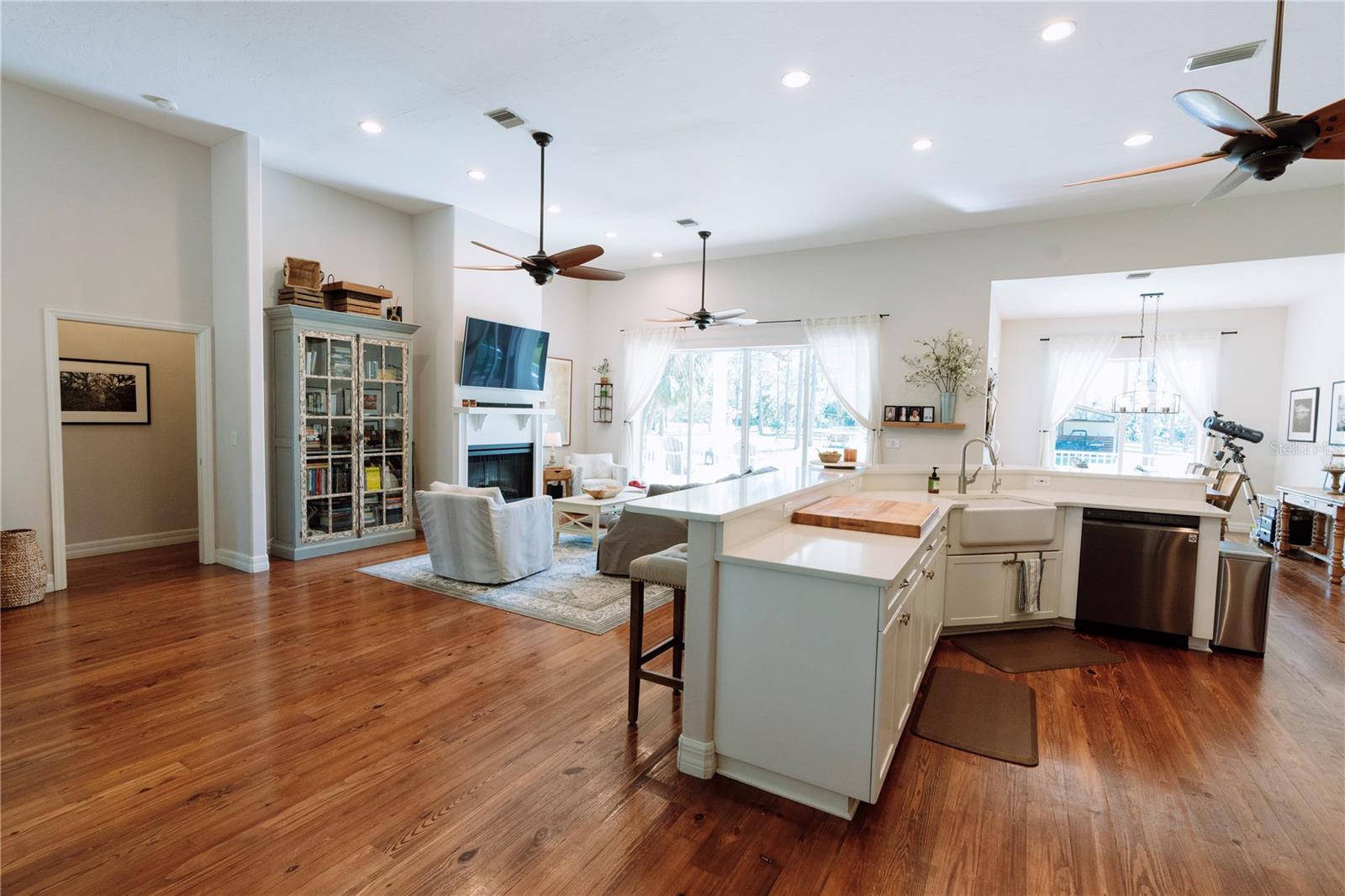 240 SNYDER DR, VENICE, FL, 34292