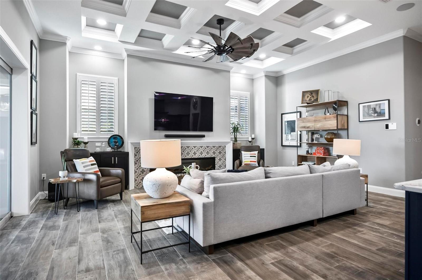 291 S RIVERWALK DR, PALM COAST, FL, 32137