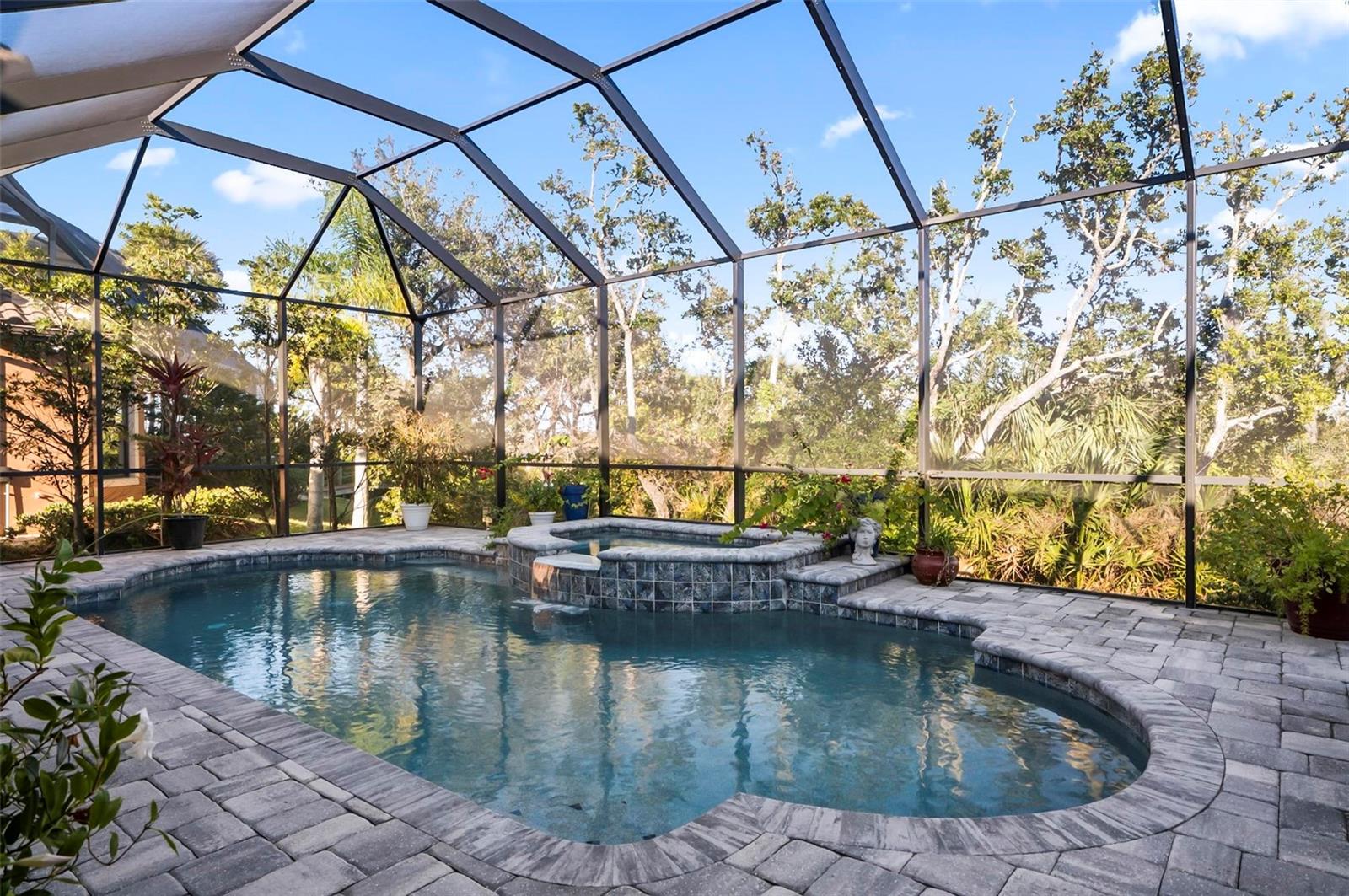 291 S RIVERWALK DR, PALM COAST, FL, 32137