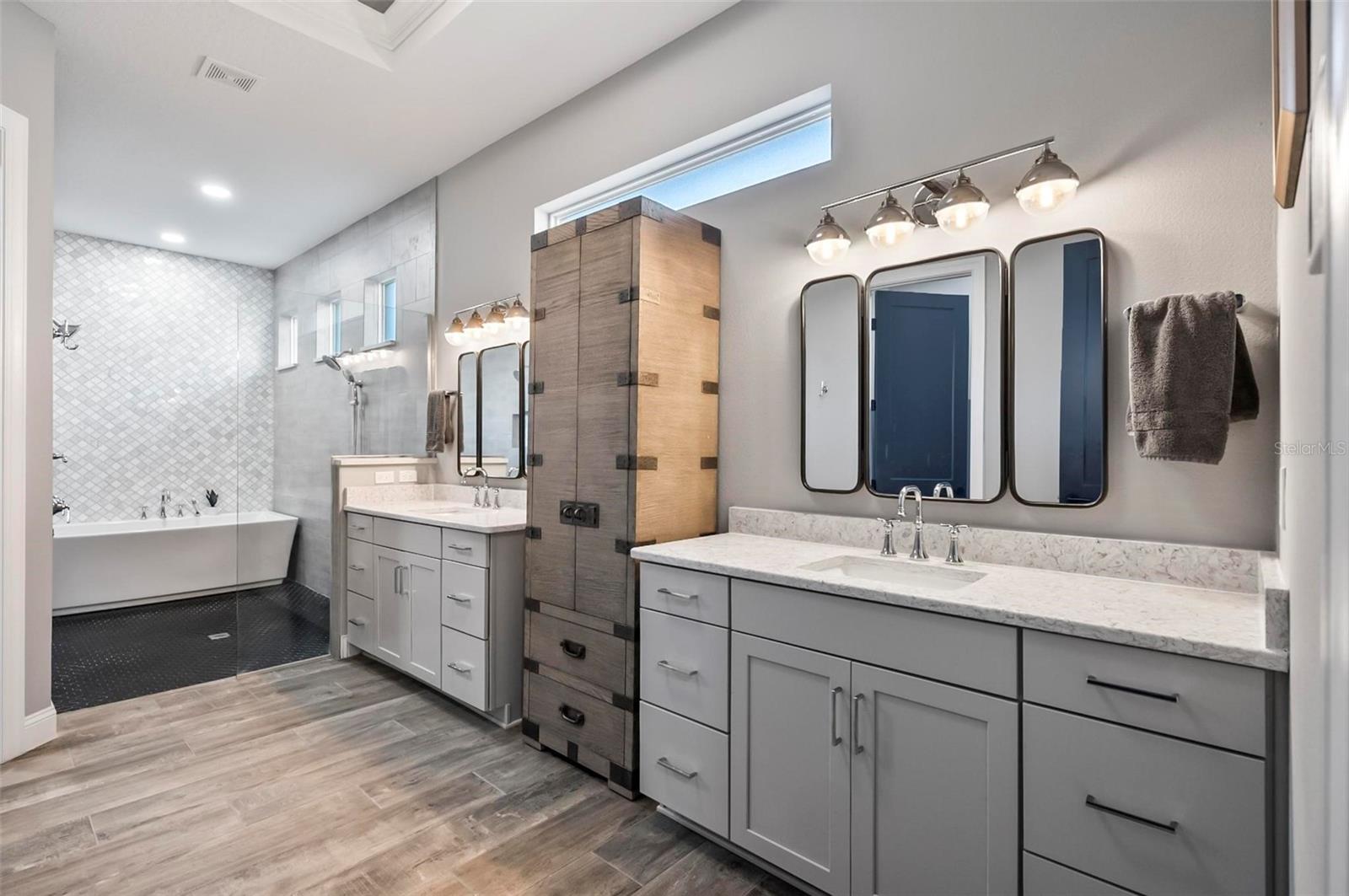 291 S RIVERWALK DR, PALM COAST, FL, 32137