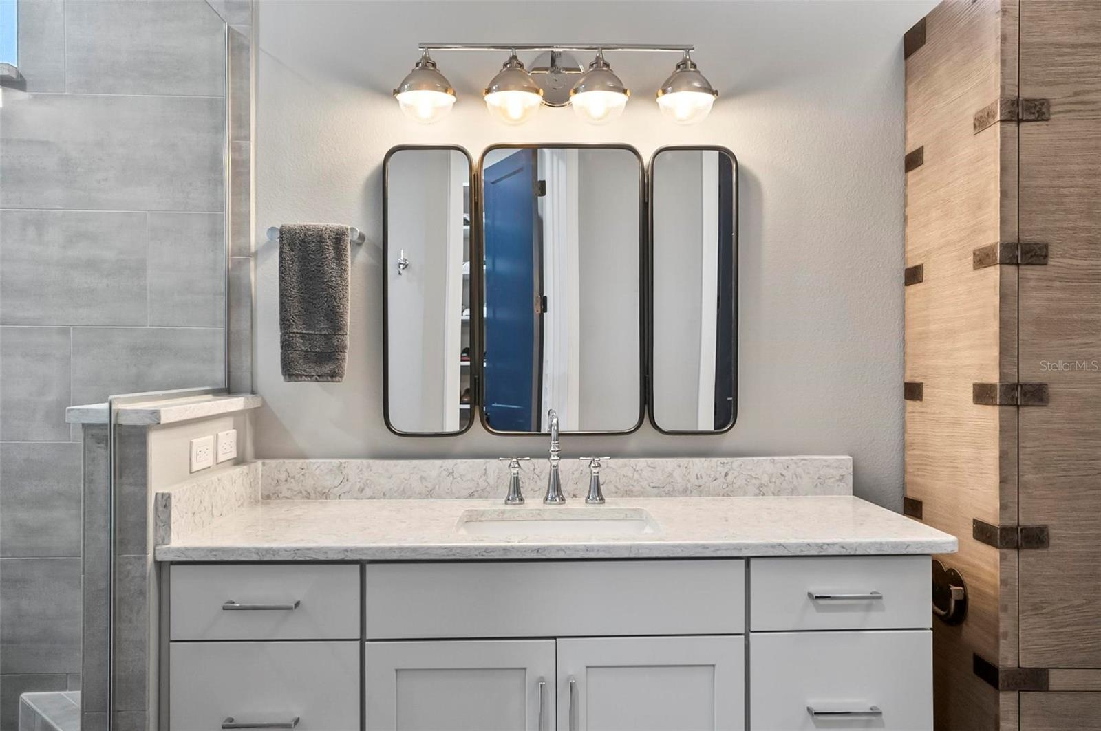 291 S RIVERWALK DR, PALM COAST, FL, 32137