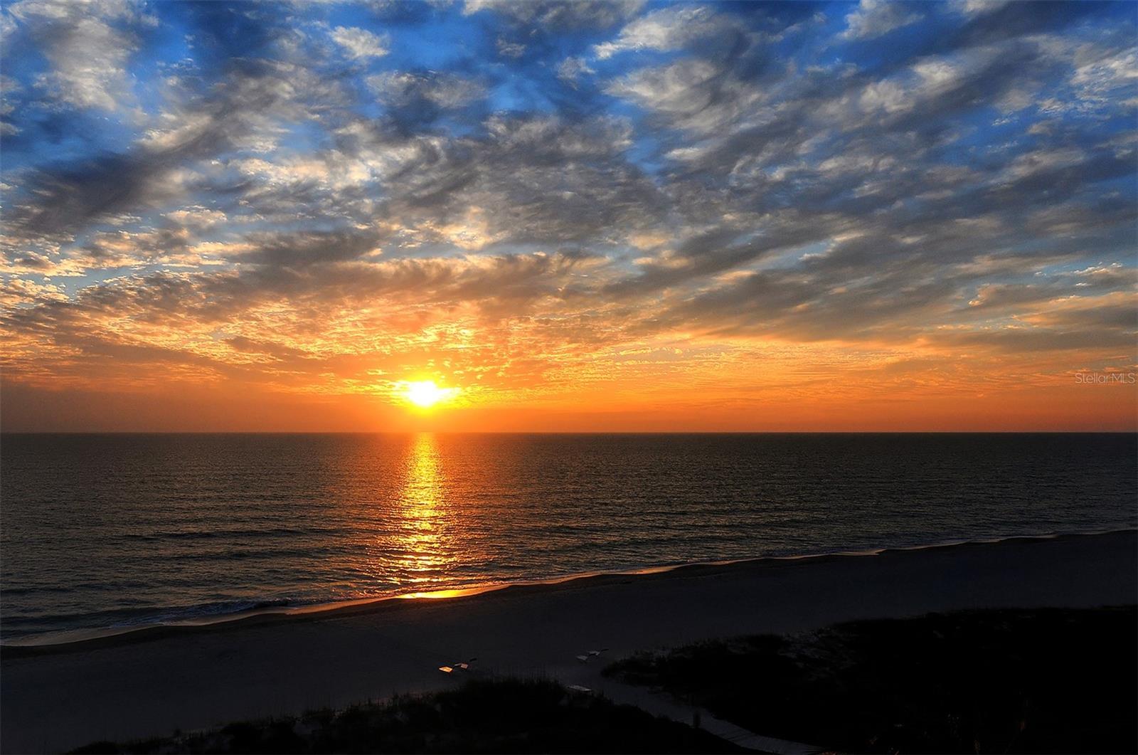 1065 GULF OF MEXICO DR #104, LONGBOAT KEY, FL, 34228