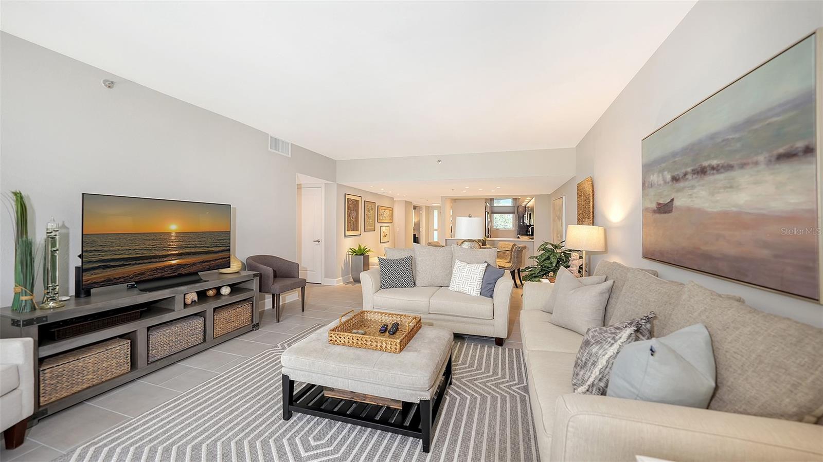 1065 GULF OF MEXICO DR #104, LONGBOAT KEY, FL, 34228