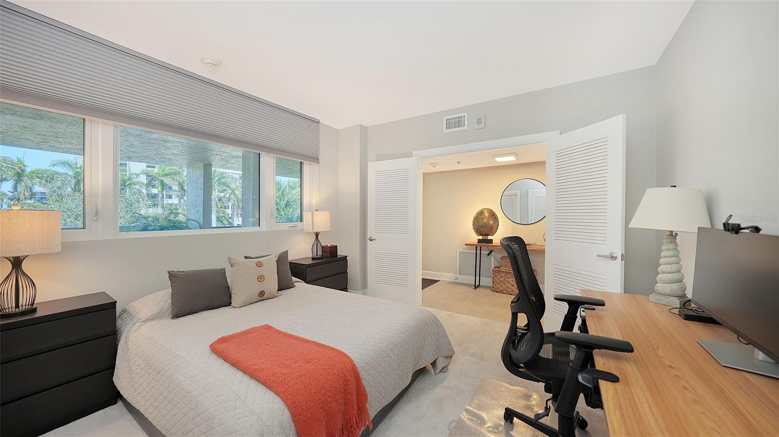 1065 GULF OF MEXICO DR #104, LONGBOAT KEY, FL, 34228