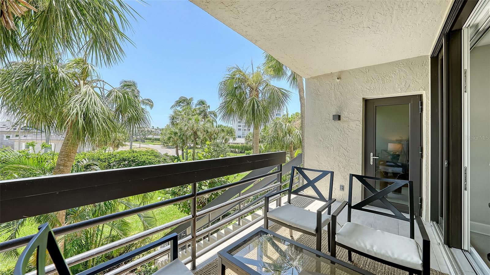 1065 GULF OF MEXICO DR #104, LONGBOAT KEY, FL, 34228