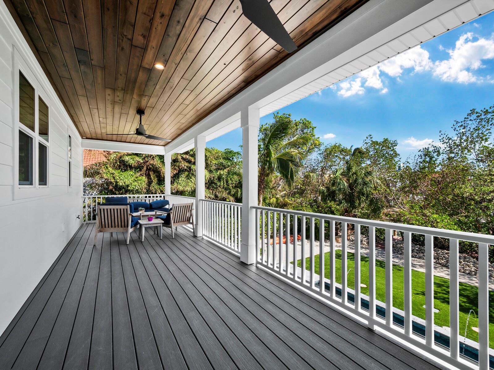 598 LYONS LN, LONGBOAT KEY, FL, 34228