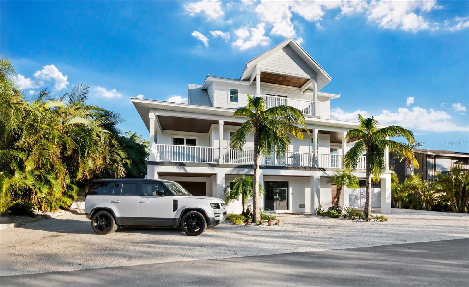 598 LYONS LN, LONGBOAT KEY, FL, 34228