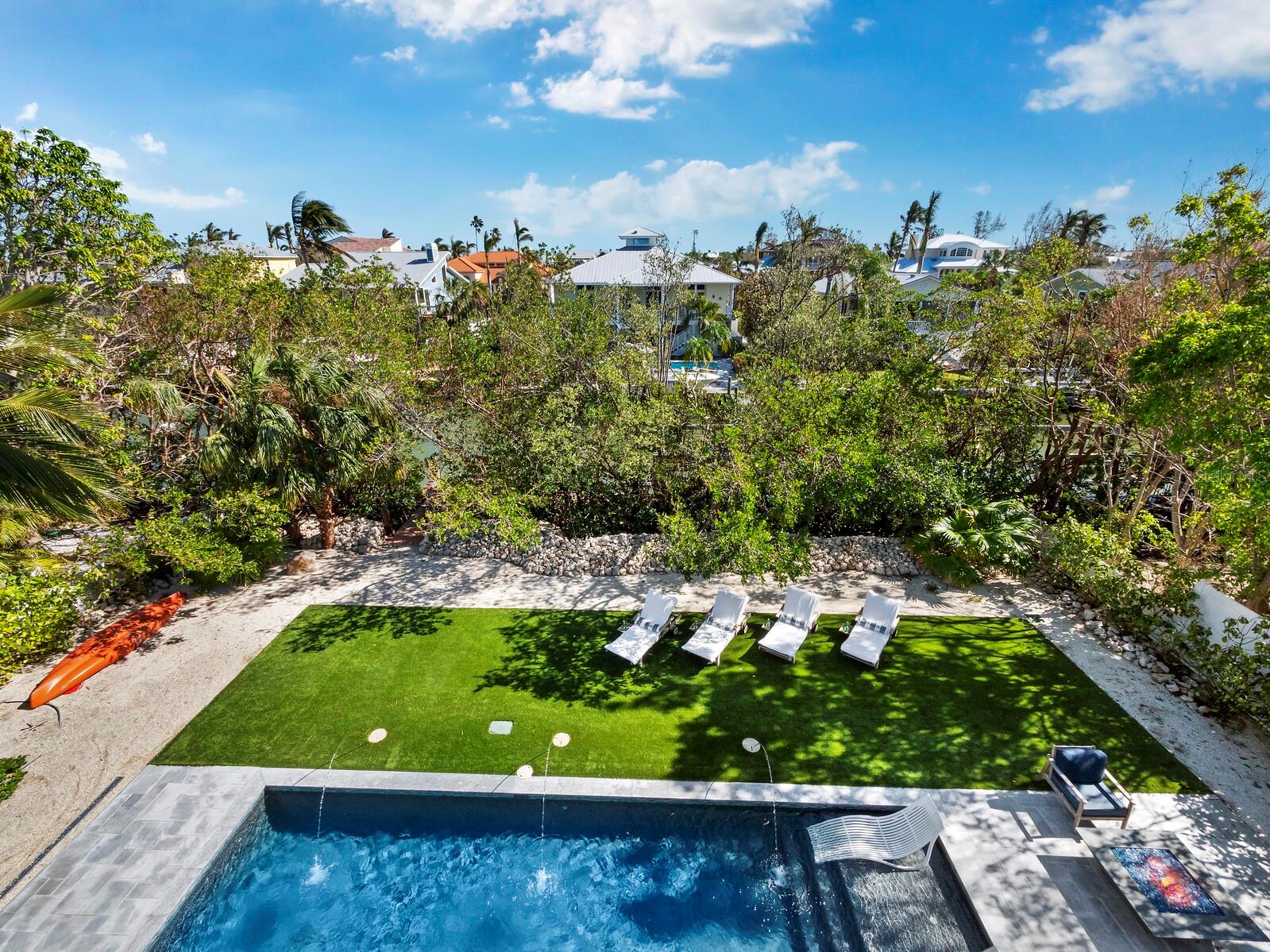 598 LYONS LN, LONGBOAT KEY, FL, 34228