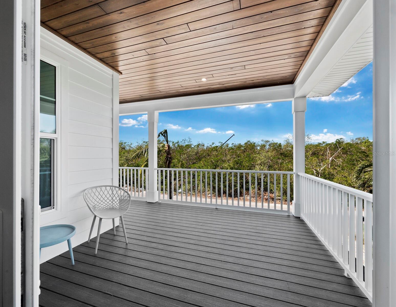 598 LYONS LN, LONGBOAT KEY, FL, 34228