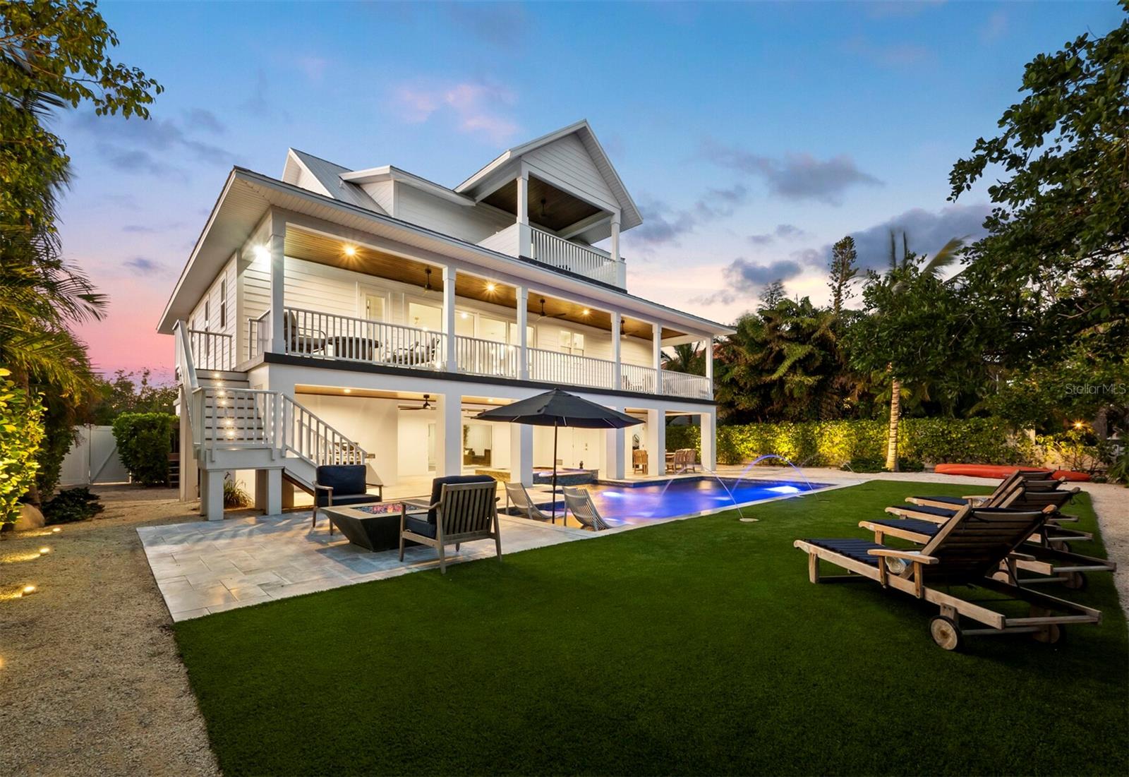 598 LYONS LN, LONGBOAT KEY, FL, 34228