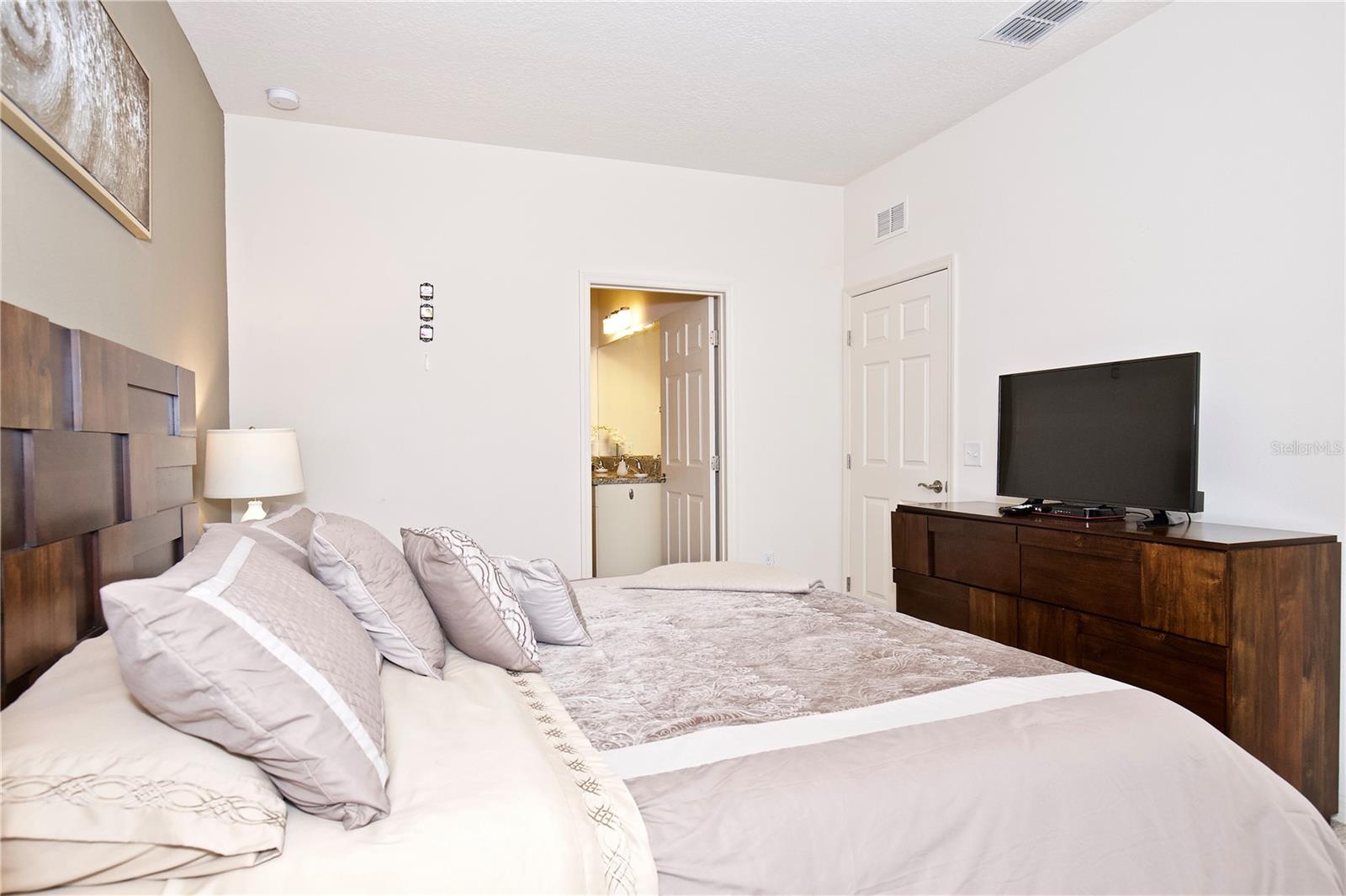 8953 SHINE DR, KISSIMMEE, FL, 34747