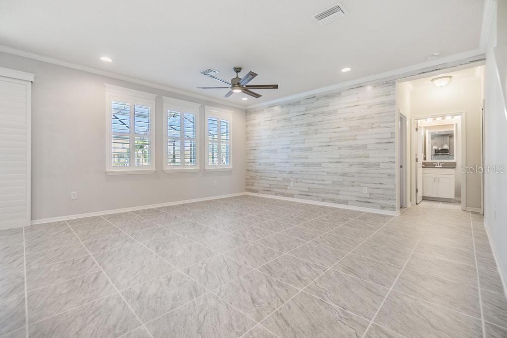 33153 SHADOW BRANCH LN, WESLEY CHAPEL, FL, 33545