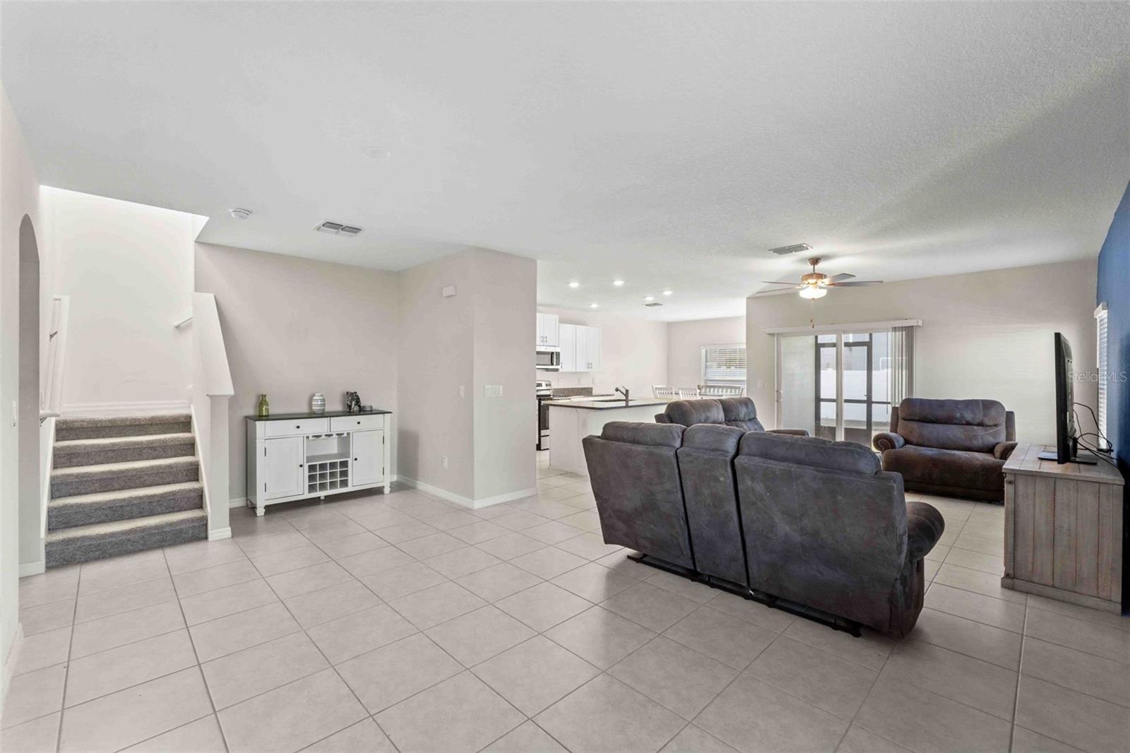 6688 BACK FORTY LOOP, ZEPHYRHILLS, FL, 33541