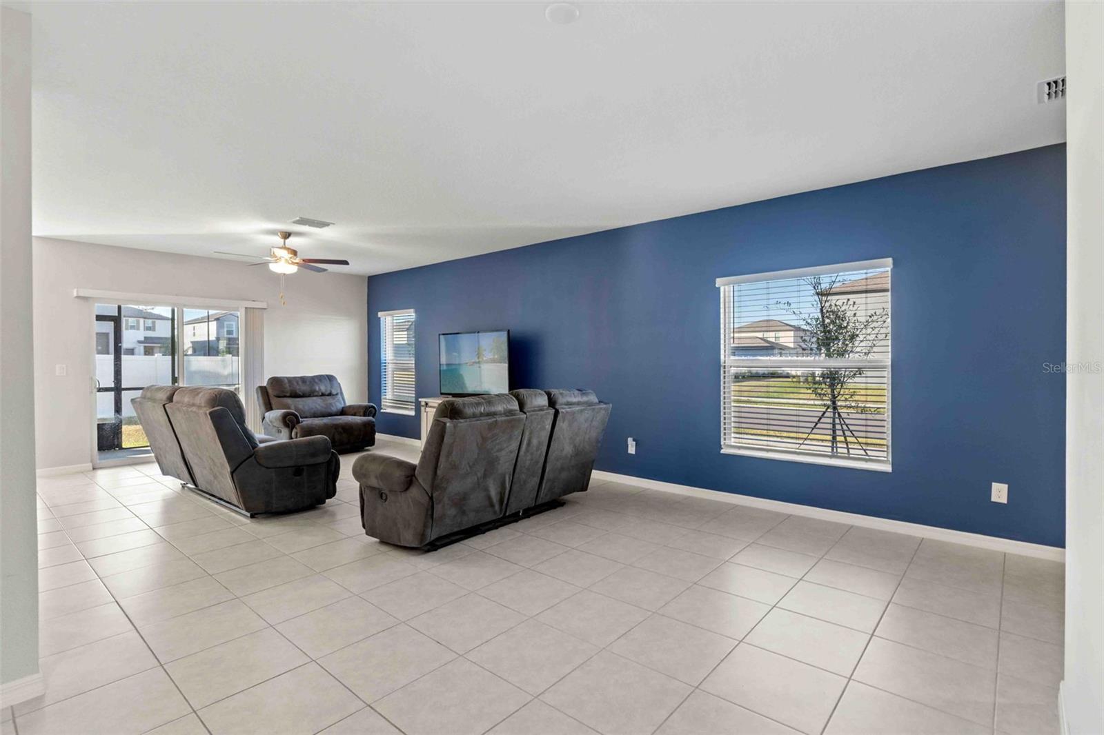 6688 BACK FORTY LOOP, ZEPHYRHILLS, FL, 33541