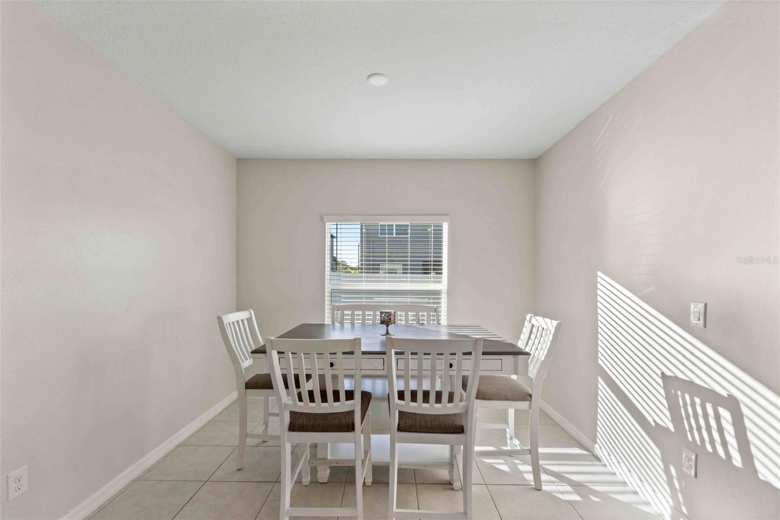 6688 BACK FORTY LOOP, ZEPHYRHILLS, FL, 33541