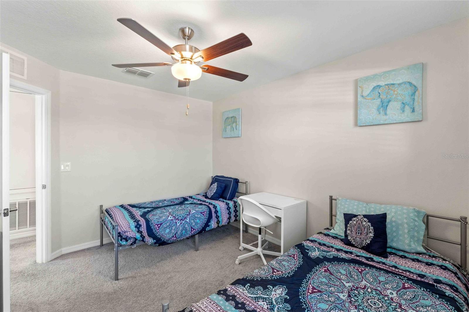 6688 BACK FORTY LOOP, ZEPHYRHILLS, FL, 33541