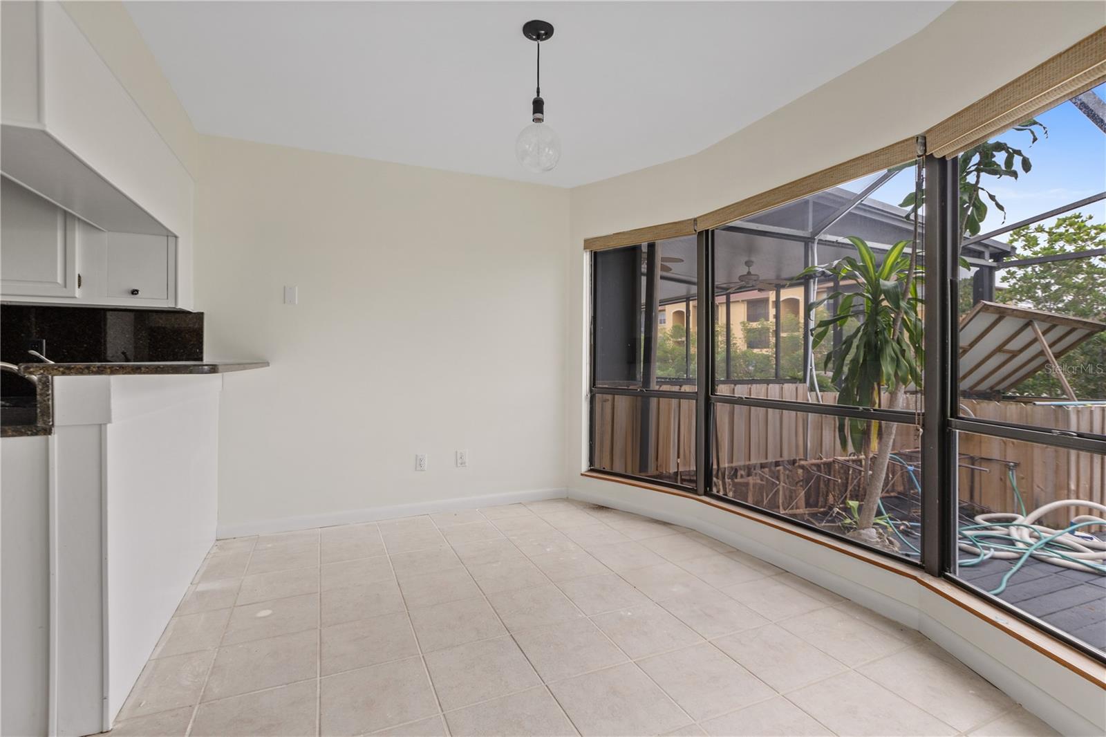 4111 STARFISH LN #6, TAMPA, FL, 33615