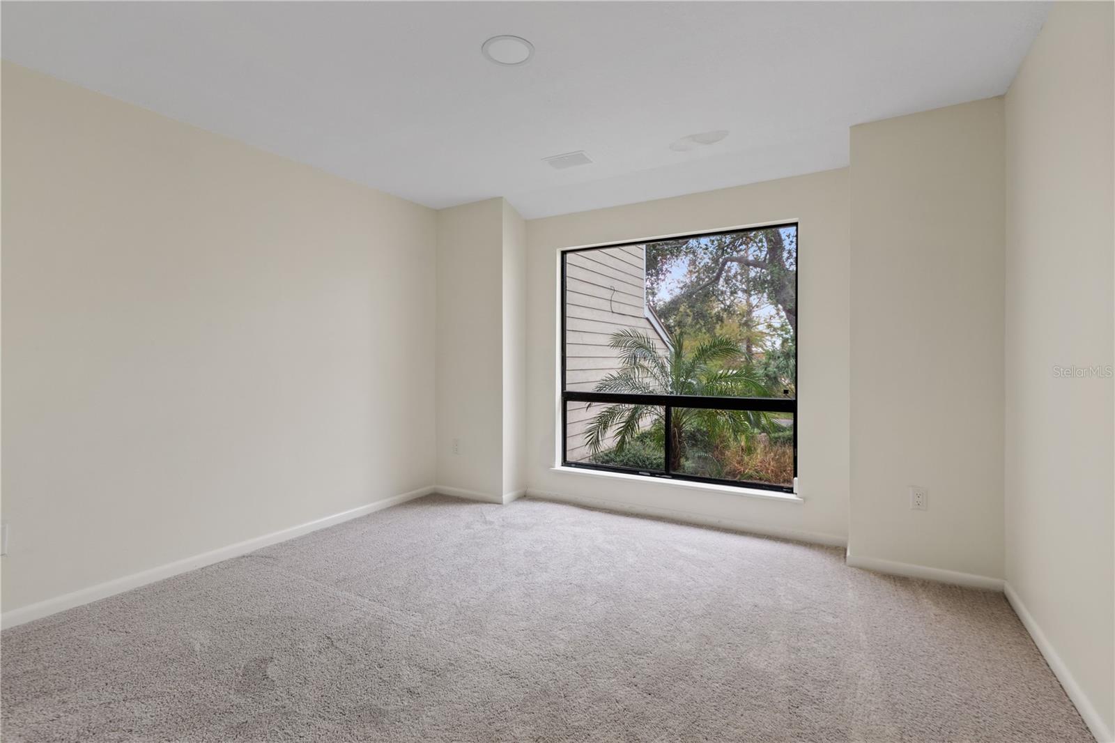 4111 STARFISH LN #6, TAMPA, FL, 33615