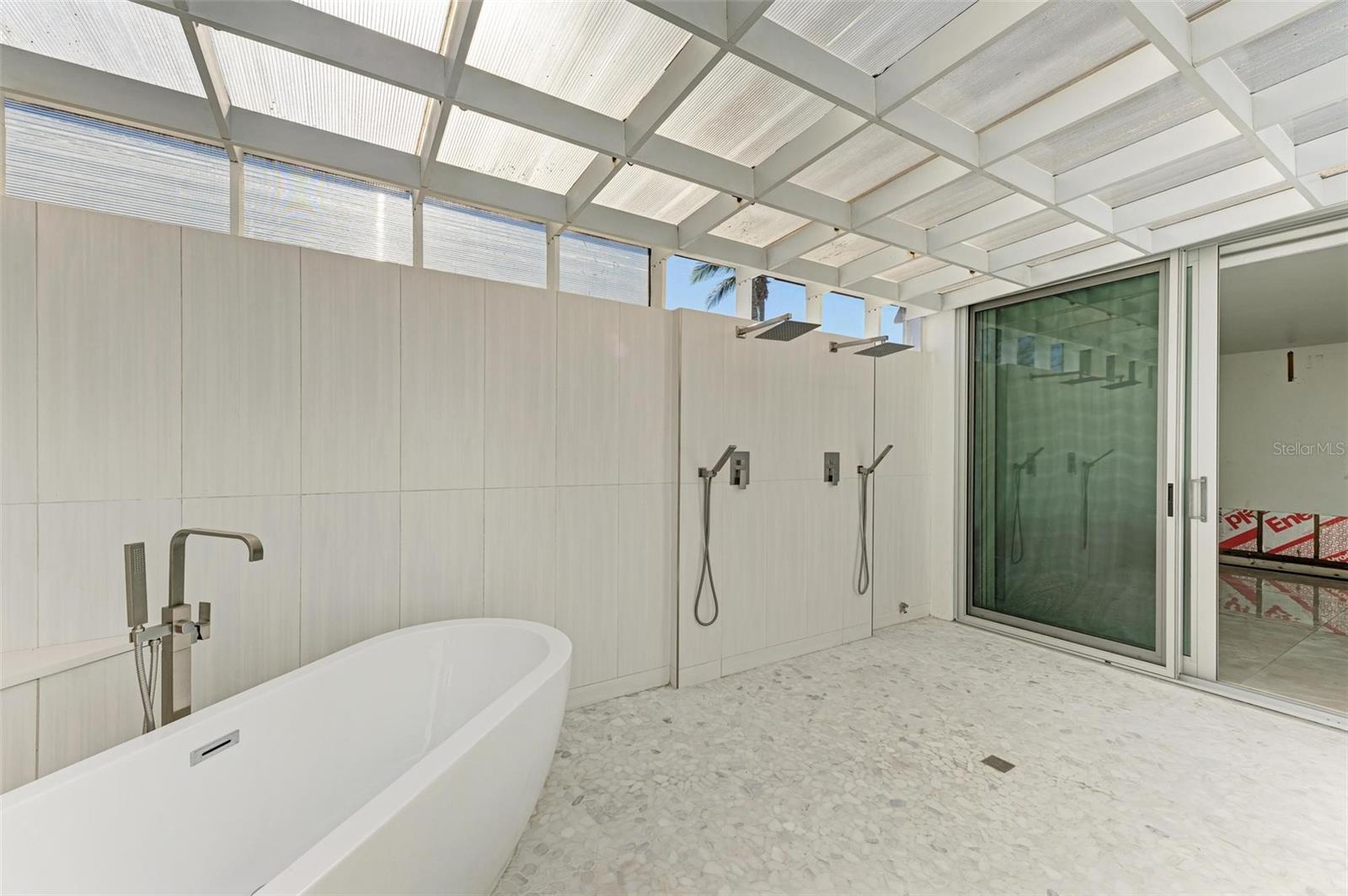 320 S SHORE DR, SARASOTA, FL, 34234