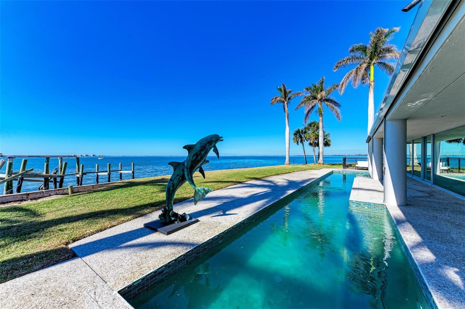 320 S SHORE DR, SARASOTA, FL, 34234