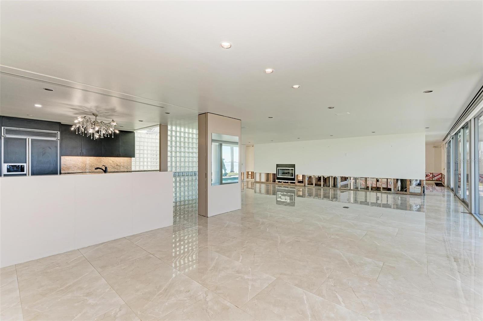 320 S SHORE DR, SARASOTA, FL, 34234