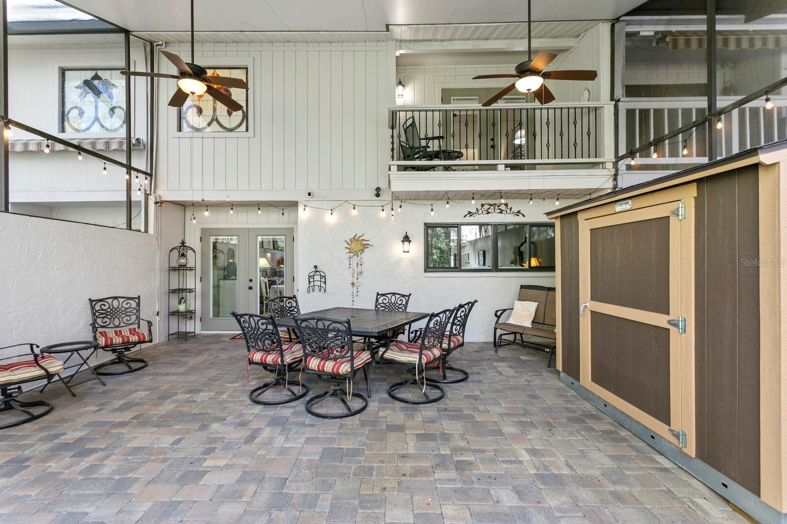 4253 GOLF CLUB LN, TAMPA, FL, 33618