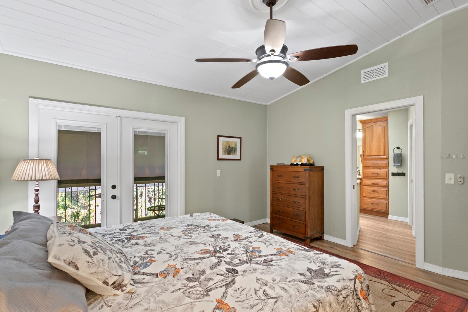 4253 GOLF CLUB LN, TAMPA, FL, 33618
