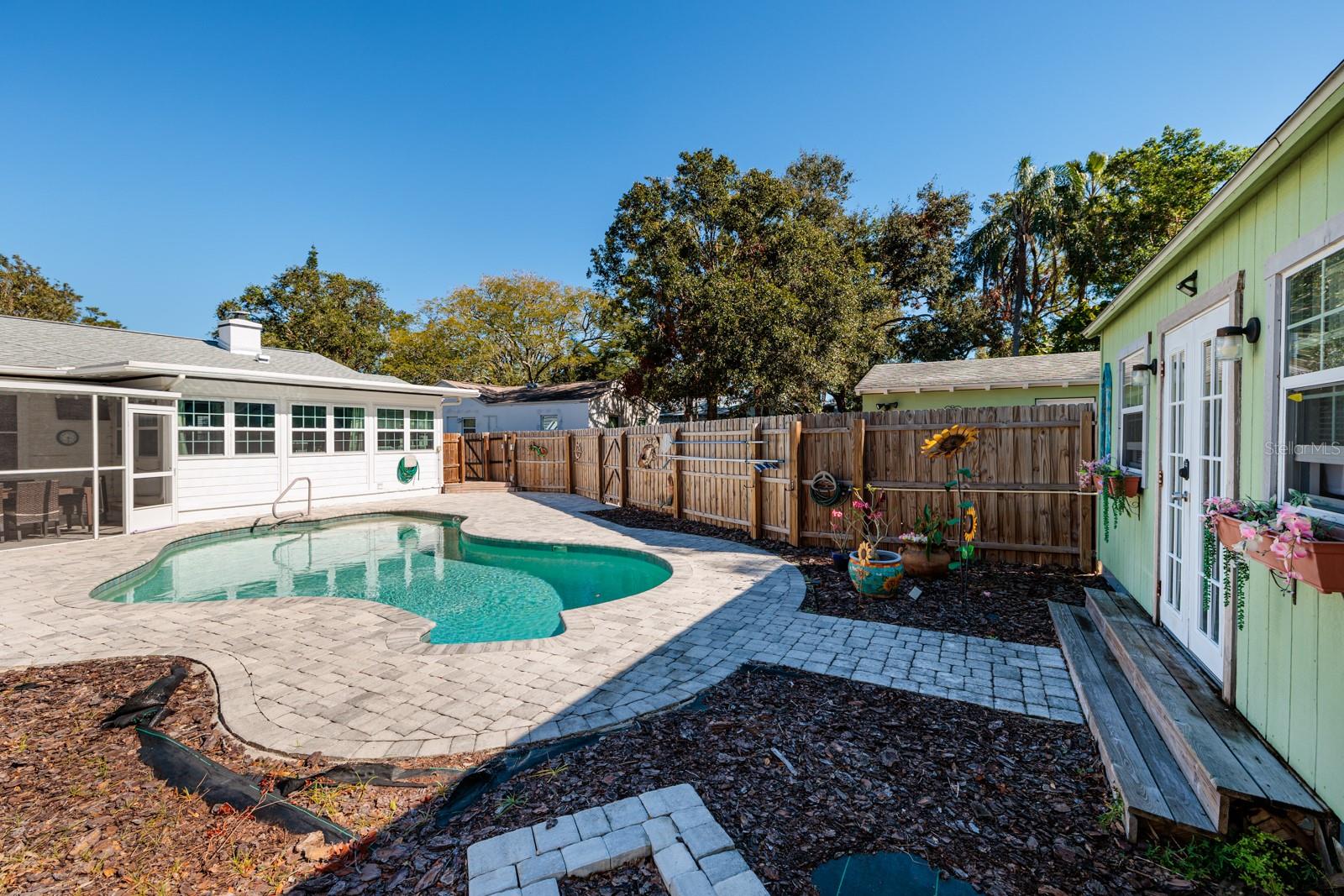 1161 JACKSON RD, CLEARWATER, FL, 33755