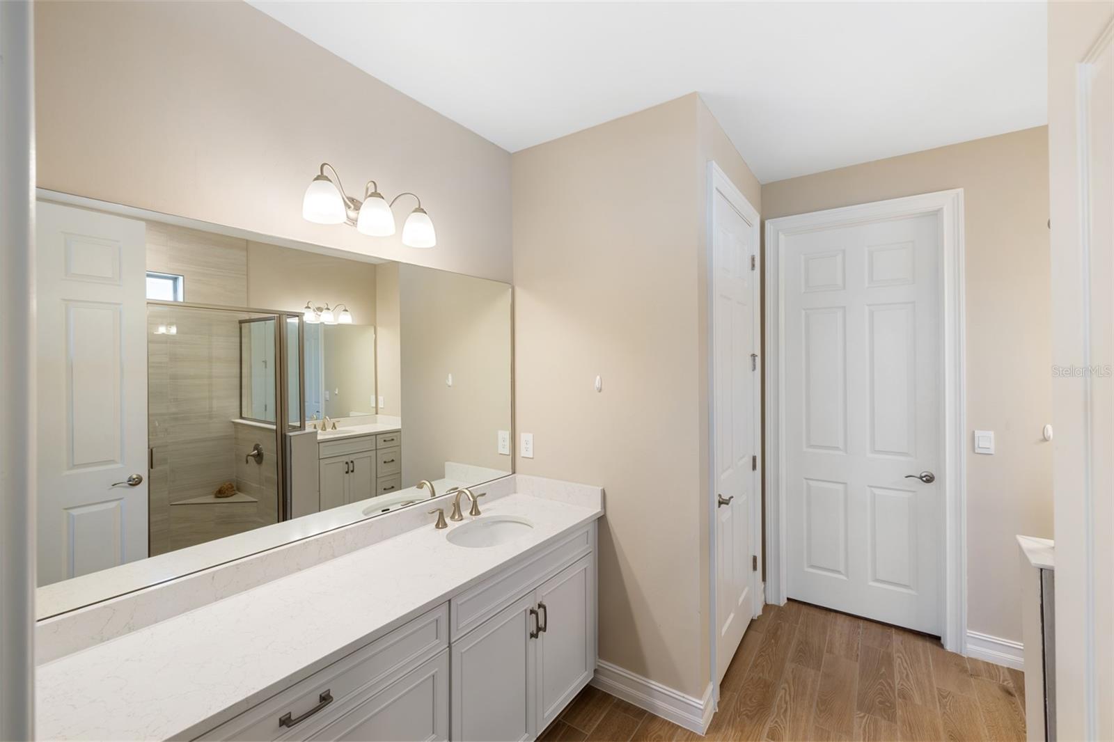 660 RAVELLO BLVD, NOKOMIS, FL, 34275