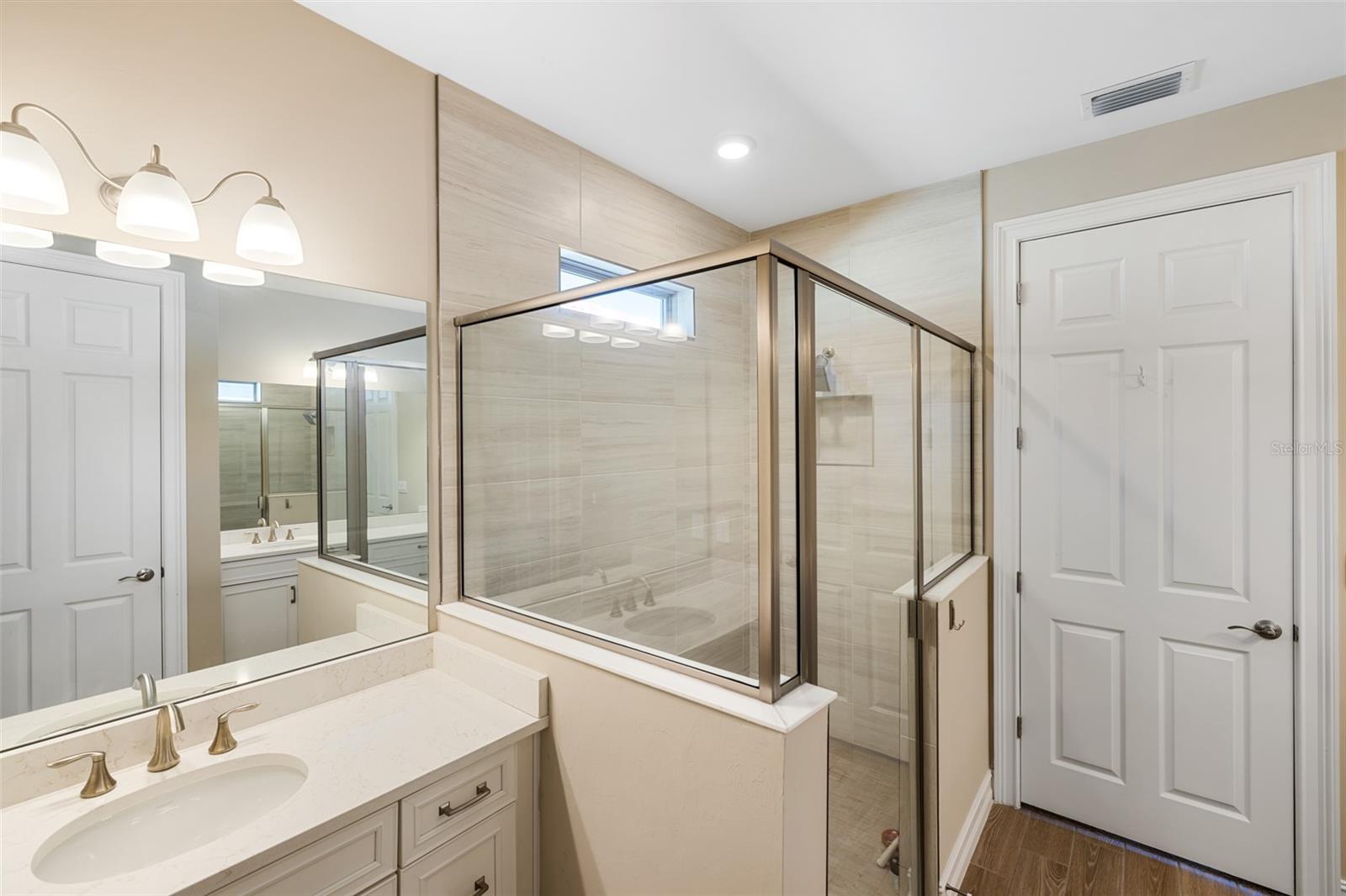 660 RAVELLO BLVD, NOKOMIS, FL, 34275