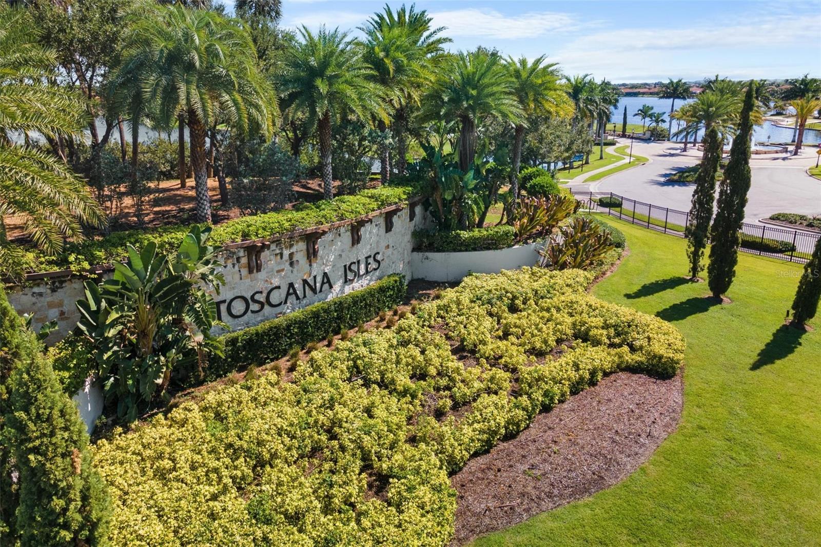 660 RAVELLO BLVD, NOKOMIS, FL, 34275