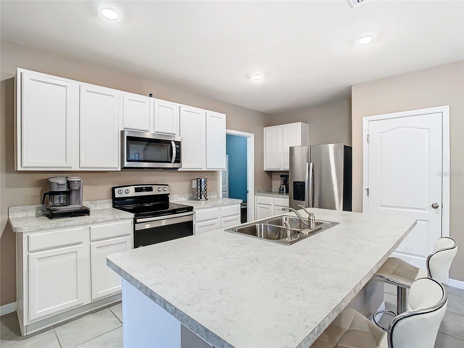 3905 ANGOLA LN, SANFORD, FL, 32771