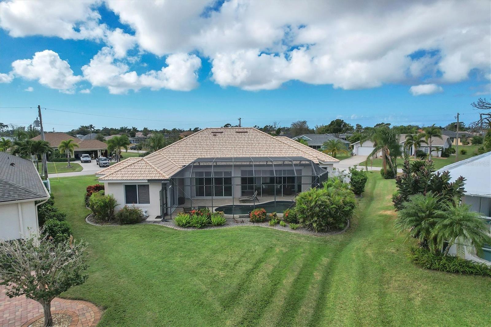 2 SPORTSMAN TER, ROTONDA WEST, FL, 33947
