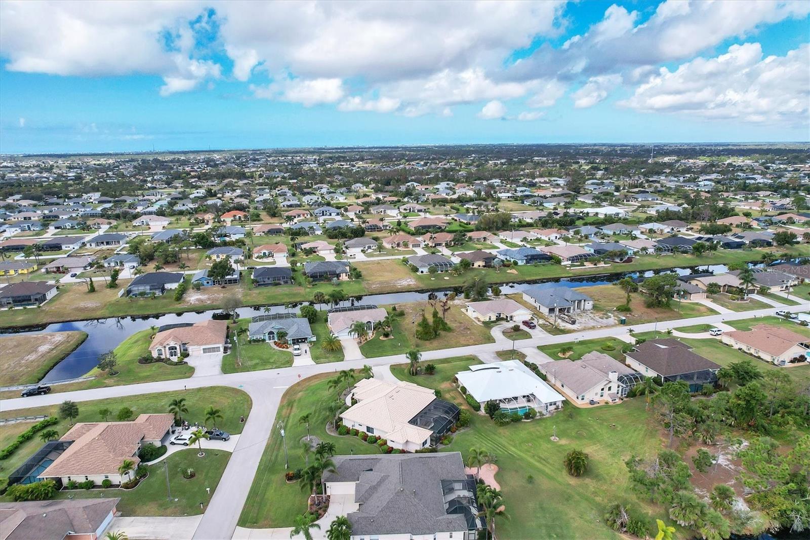 2 SPORTSMAN TER, ROTONDA WEST, FL, 33947