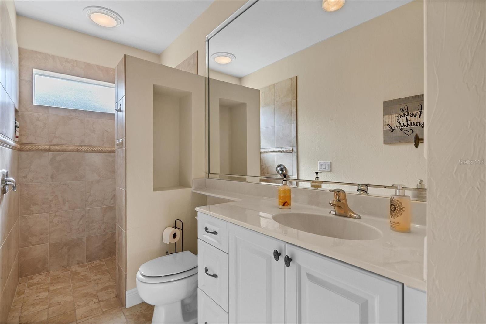 2 SPORTSMAN TER, ROTONDA WEST, FL, 33947