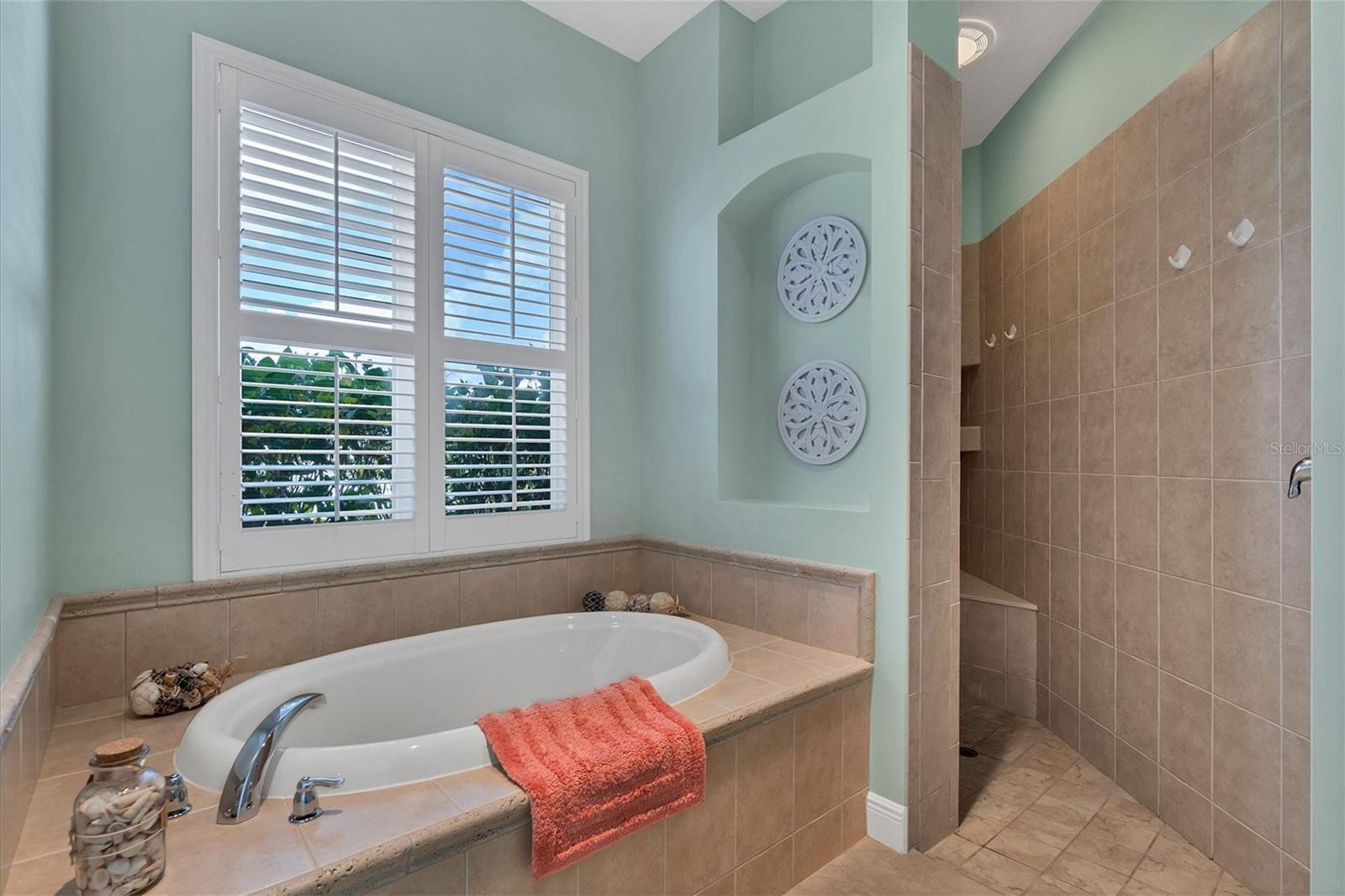 2 SPORTSMAN TER, ROTONDA WEST, FL, 33947