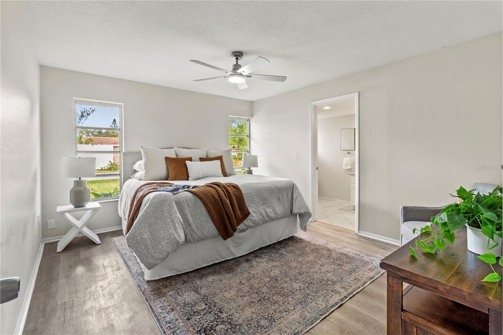 1097 WILLIS AVE, SARASOTA, FL, 34232