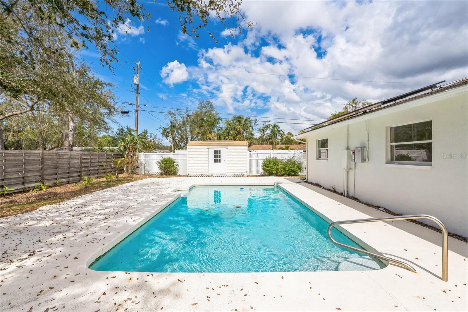 1097 WILLIS AVE, SARASOTA, FL, 34232