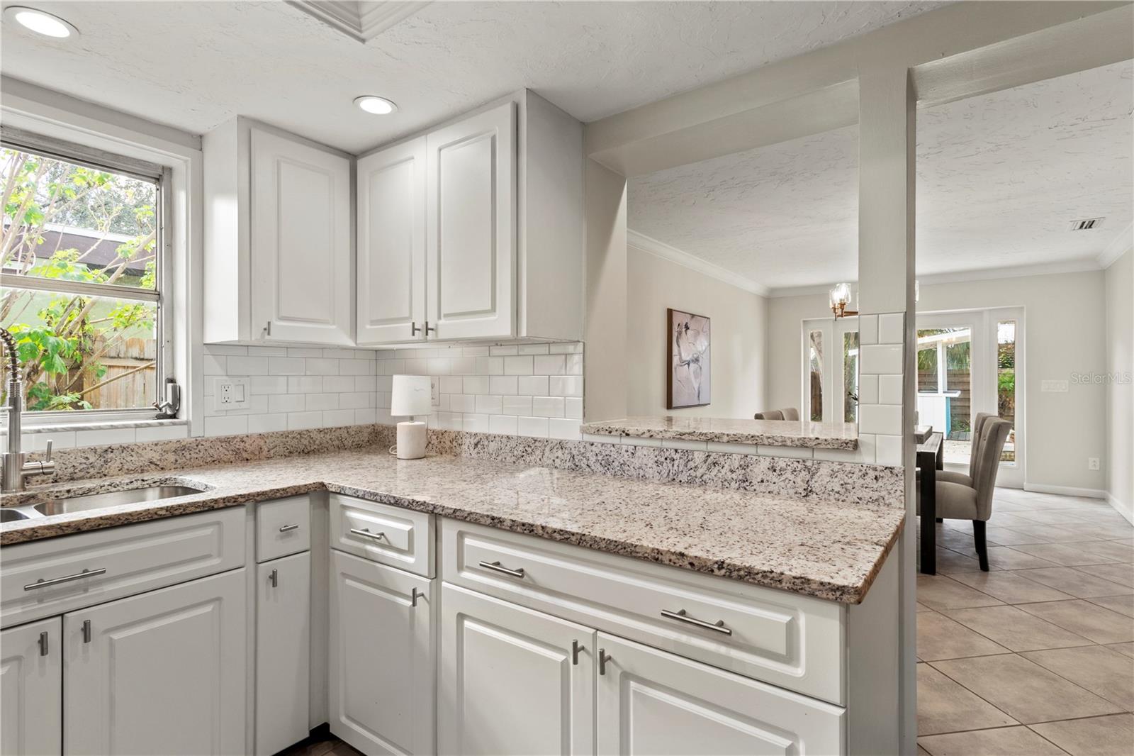 1097 WILLIS AVE, SARASOTA, FL, 34232