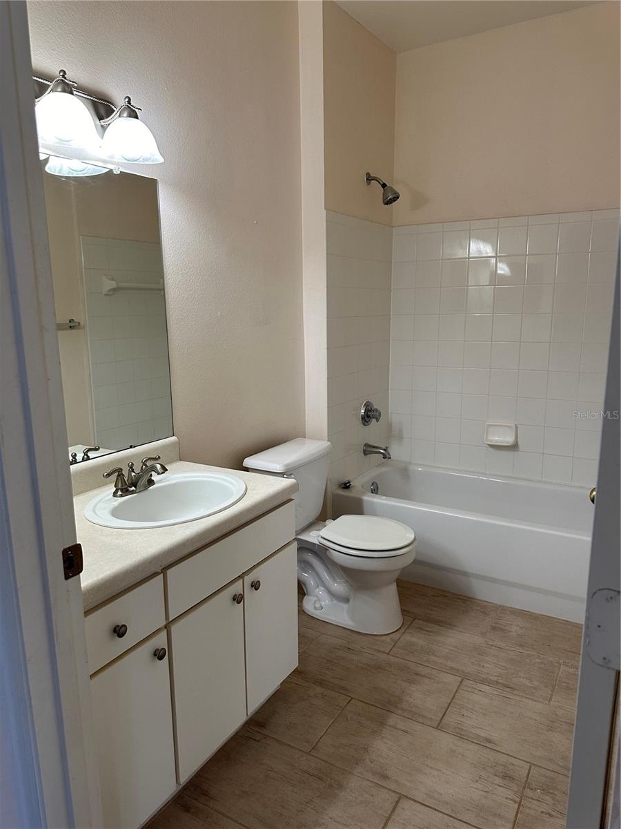 9116 LAKE CHASE ISLAND WAY #9116, TAMPA, FL, 33626